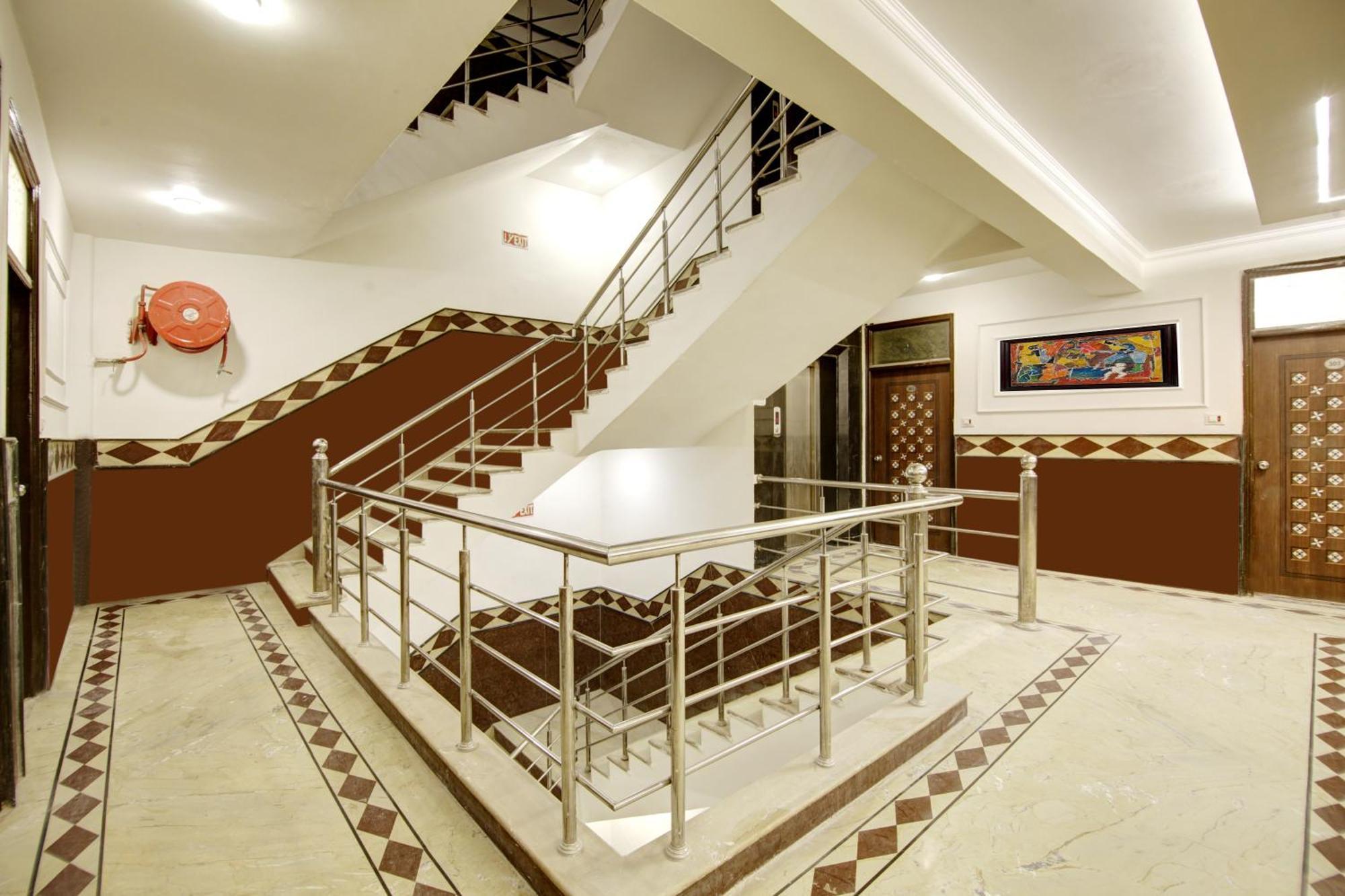 Hotel Star Villa - Front Of New Delhi Railway Station & 5 Minute From Connaught Place المظهر الخارجي الصورة